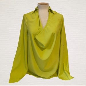 Dana  Buchman - blouse size medium